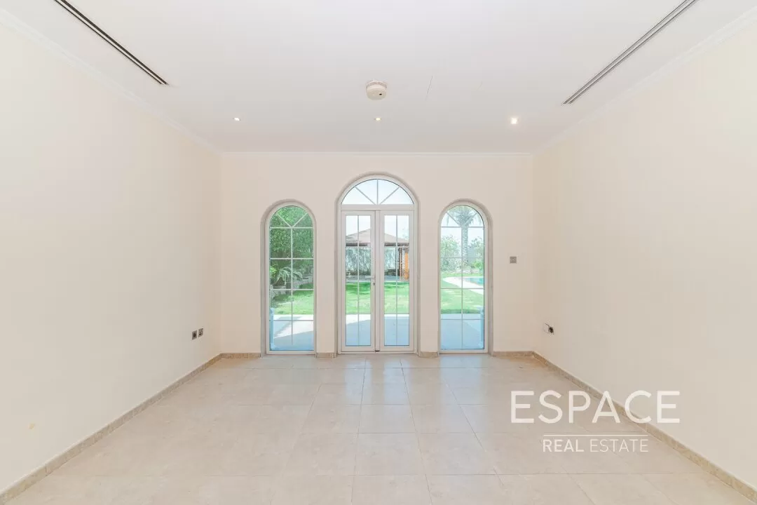 single static gallery