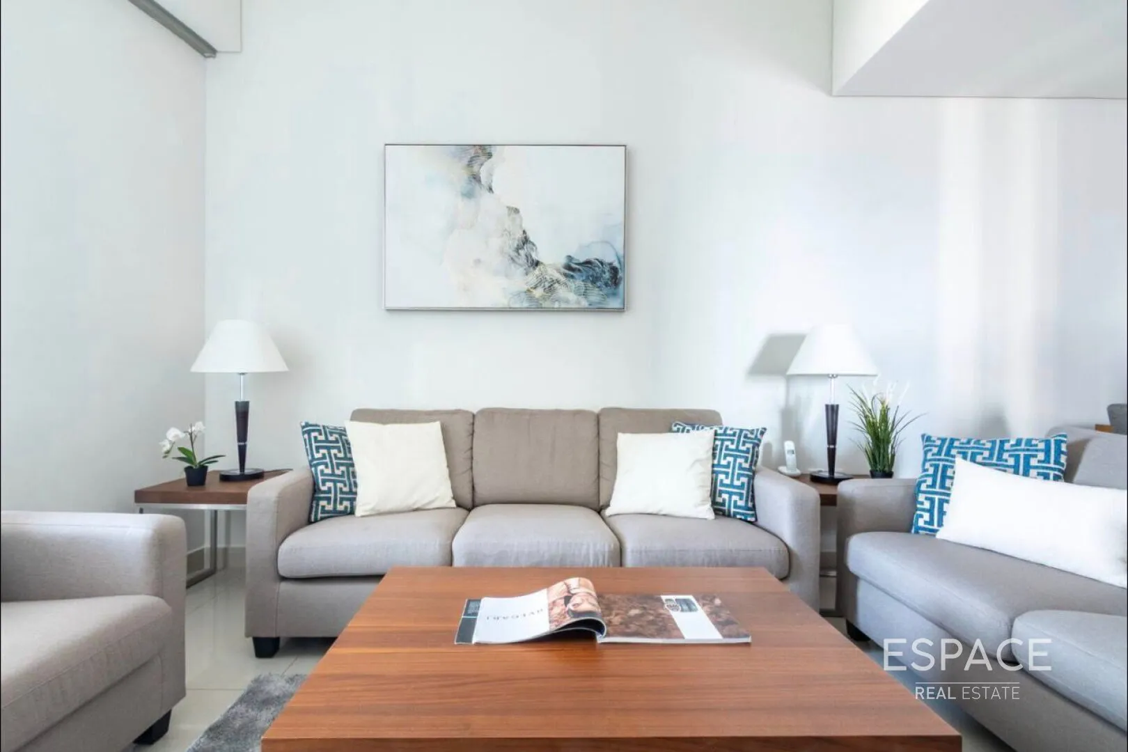 PropertiesGalleryCamera