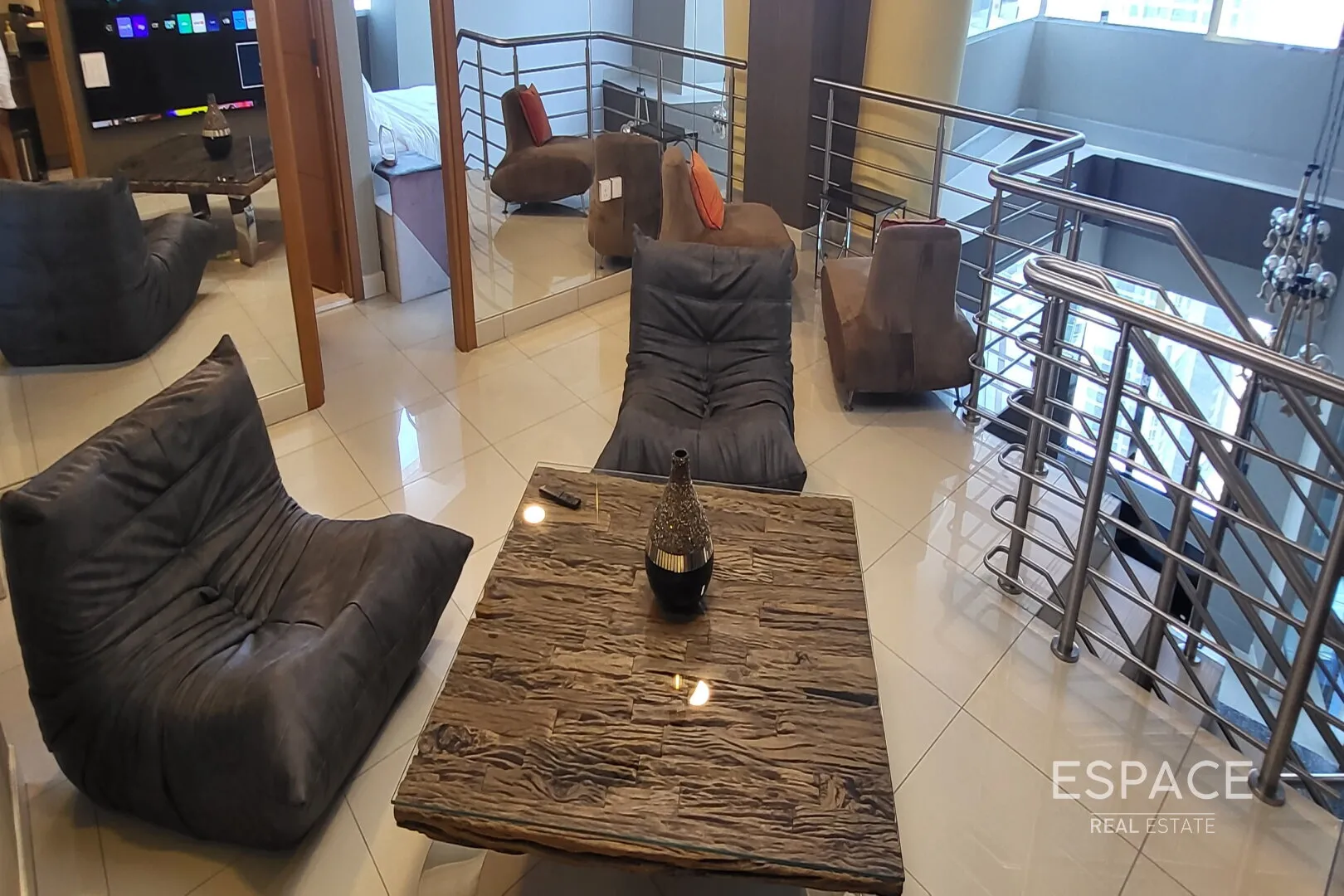 PropertiesGalleryCamera