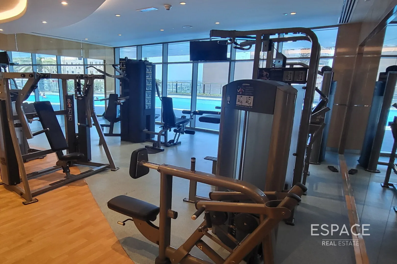 PropertiesGalleryCamera