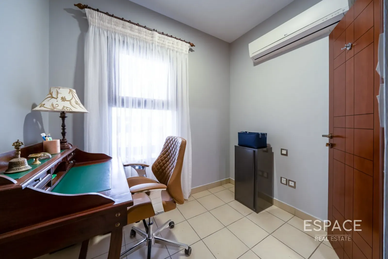 PropertiesGalleryCamera