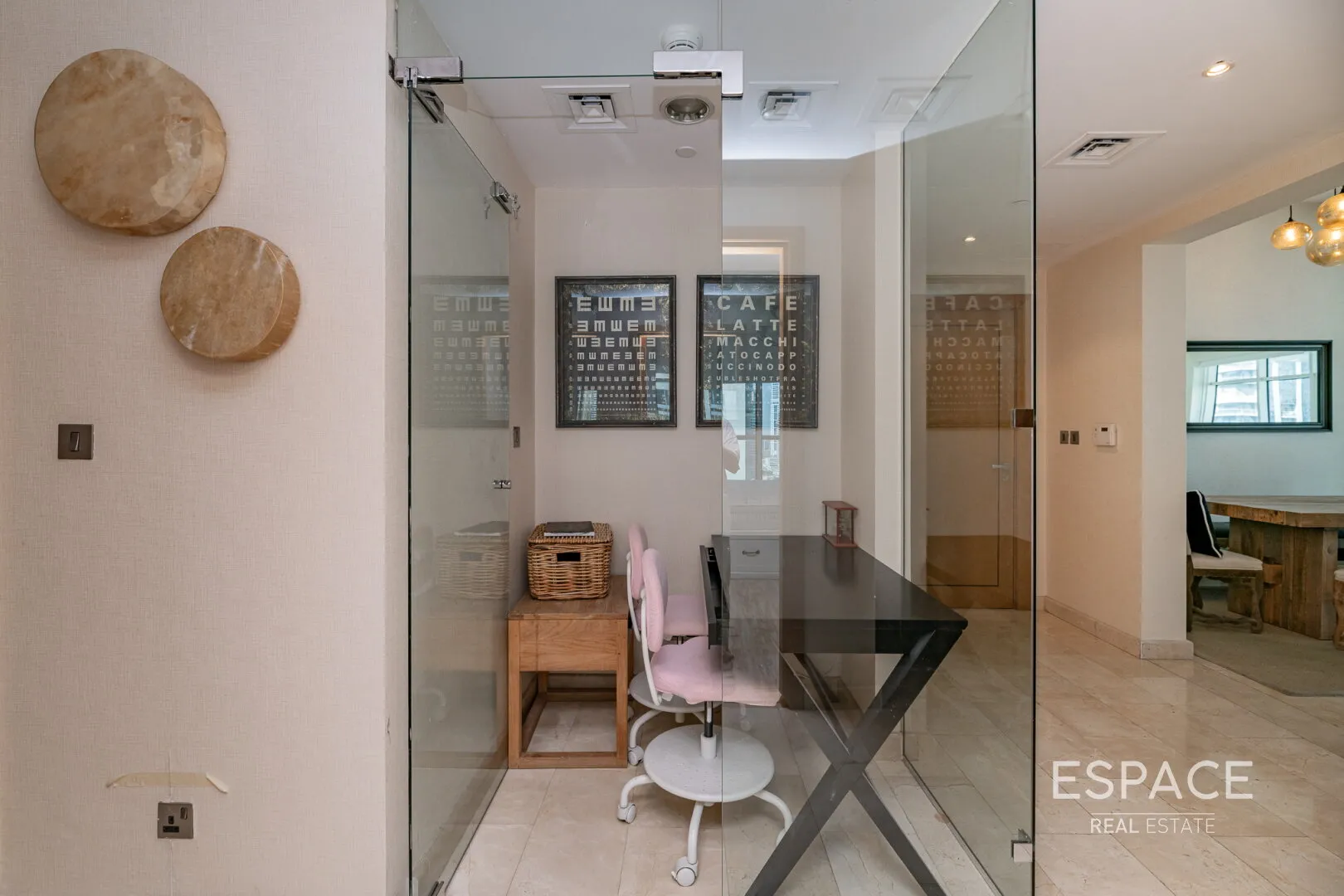 PropertiesGalleryCamera