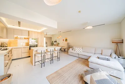 JVC District 12, Jumeirah Village Circle, Dubai - Espace