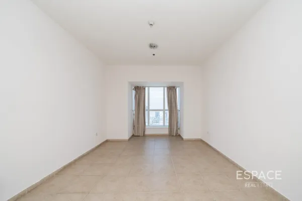 Elite Residence, Dubai Marina, Dubai - Espace
