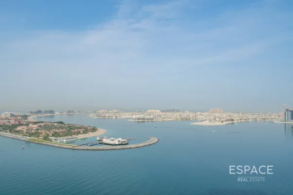 EMAAR Beachfront - Beach Vista Tower 1, Dubai Harbour, Dubai - Espace