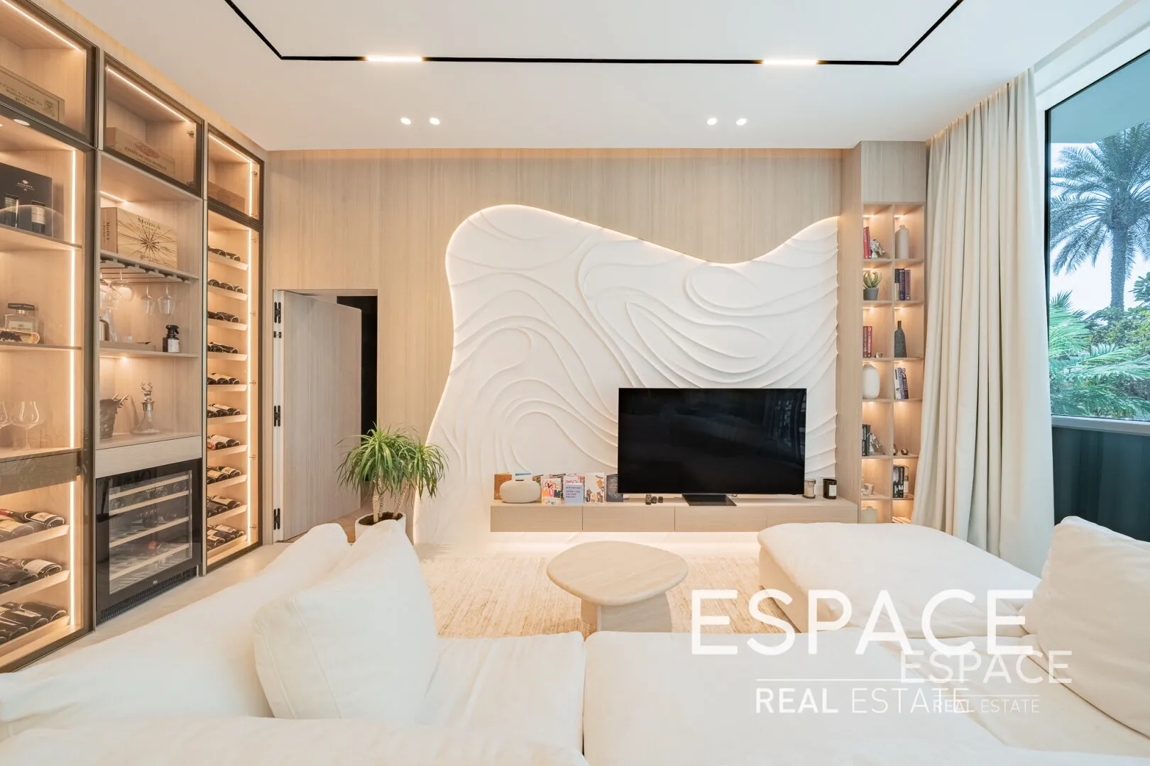 single static gallery