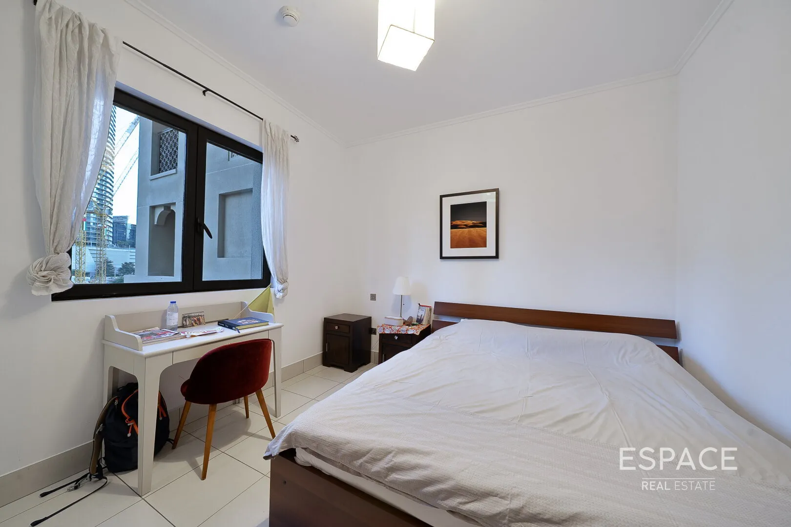 single static gallery