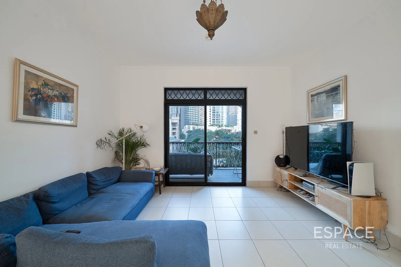 single static gallery