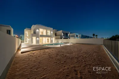 Sunrise Living at Jumeirah Park, Jumeirah Park, Dubai - Espace