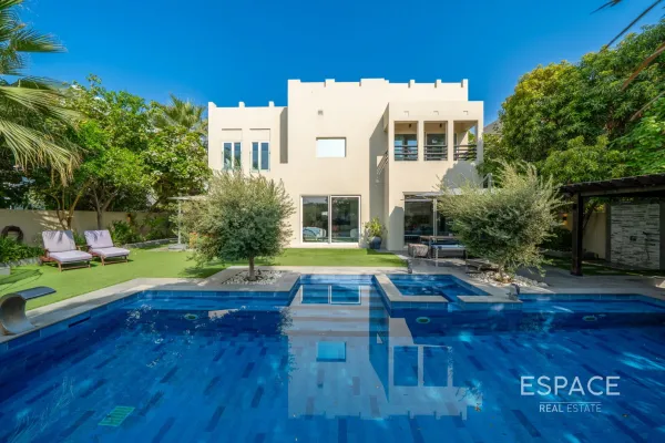 Meadows 8, Meadows, Dubai - Espace