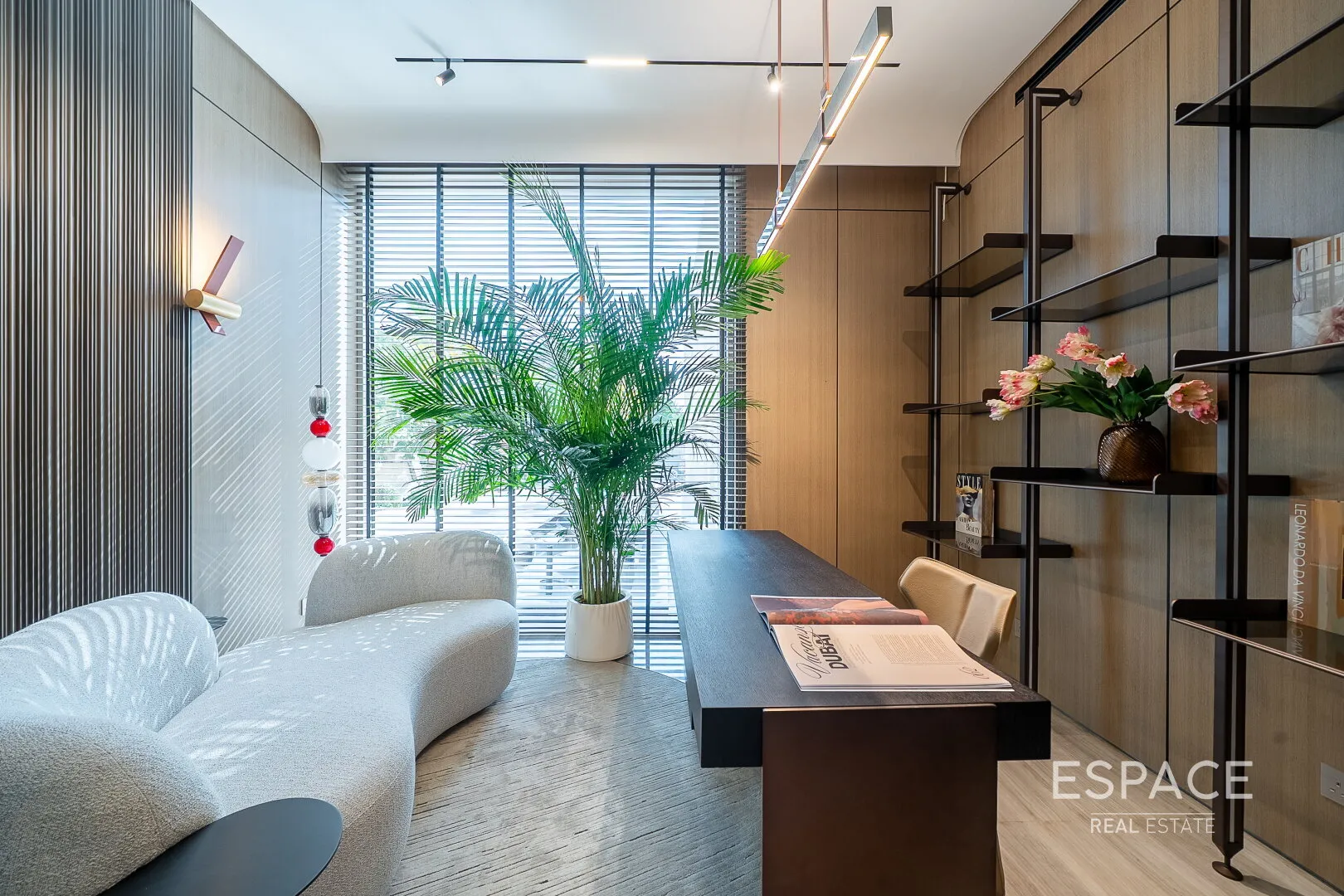 single static gallery