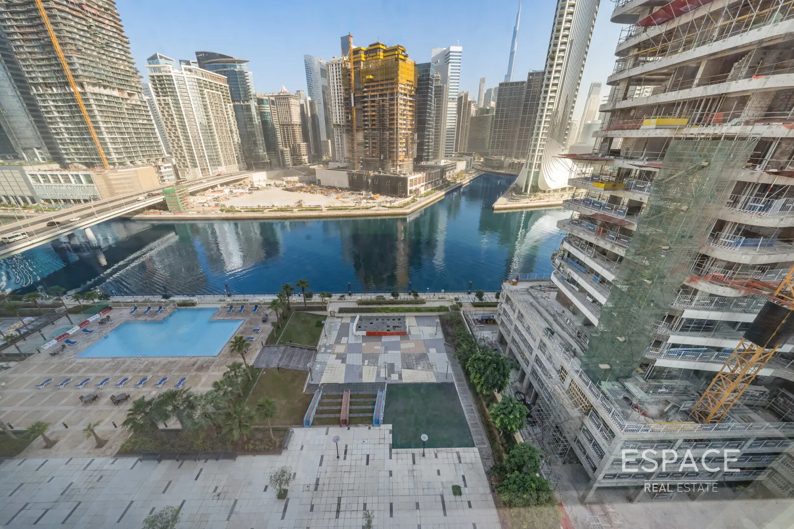 PropertiesGalleryCamera