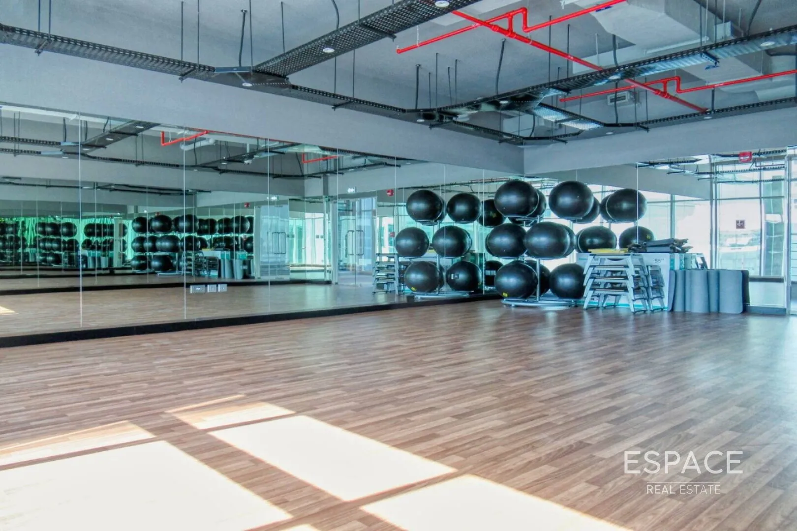 PropertiesGalleryCamera
