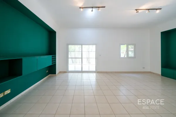 single static gallery
