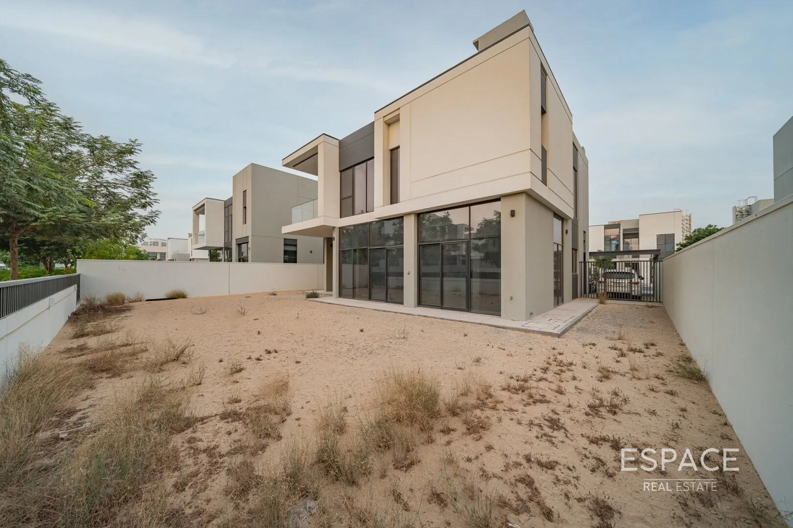 single static gallery