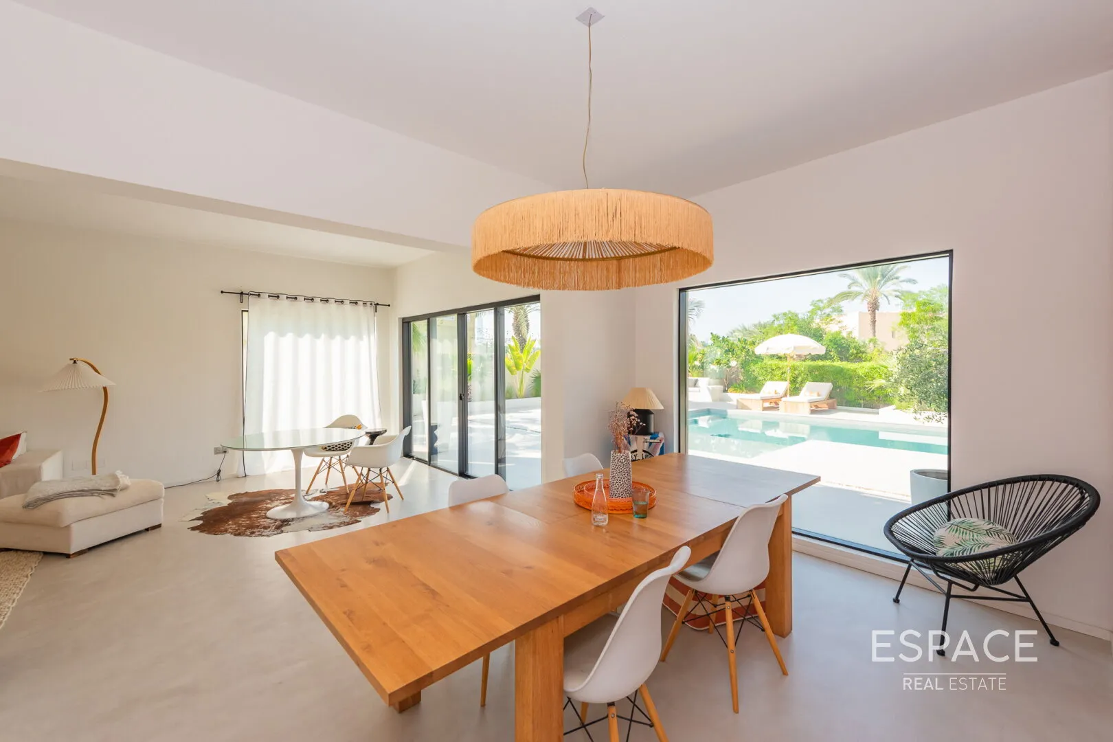 single static gallery