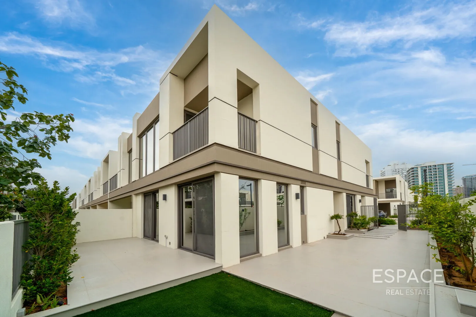 single static gallery