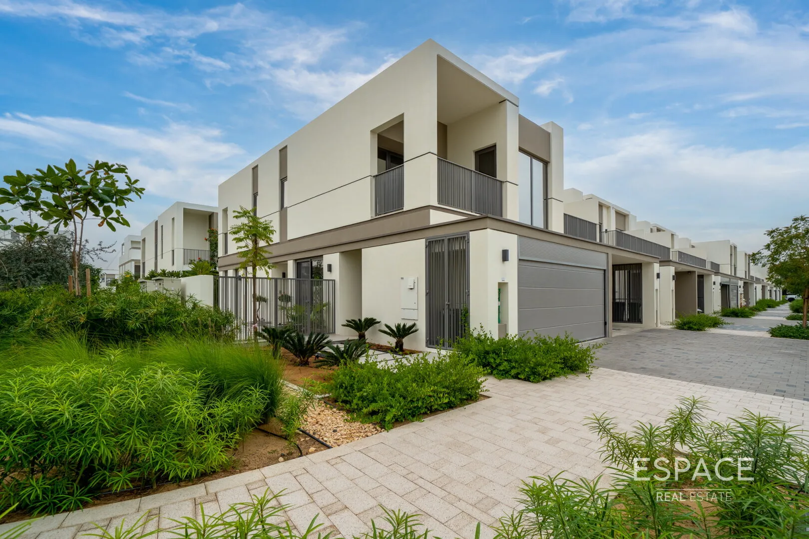 single static gallery