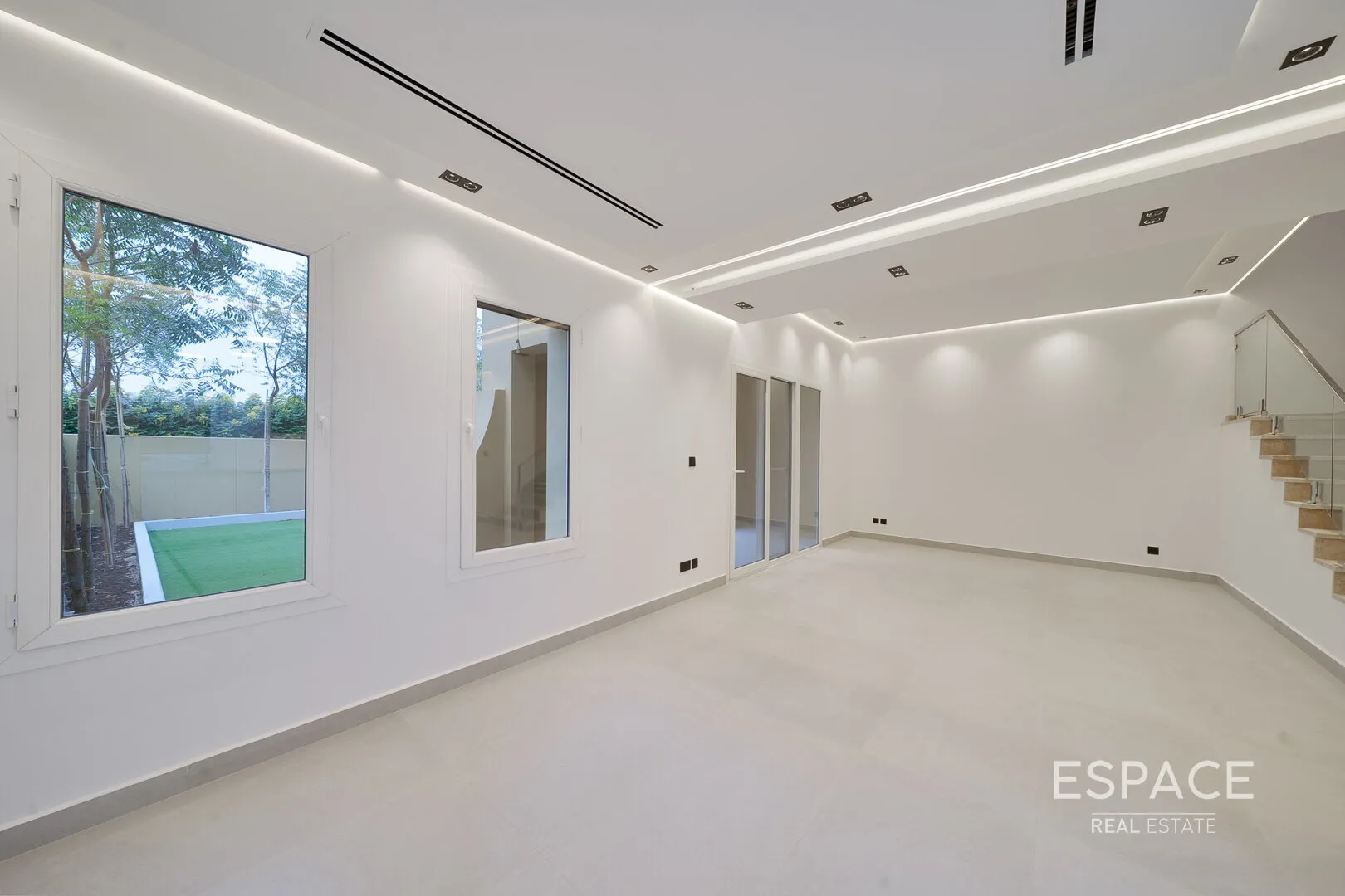 single static gallery