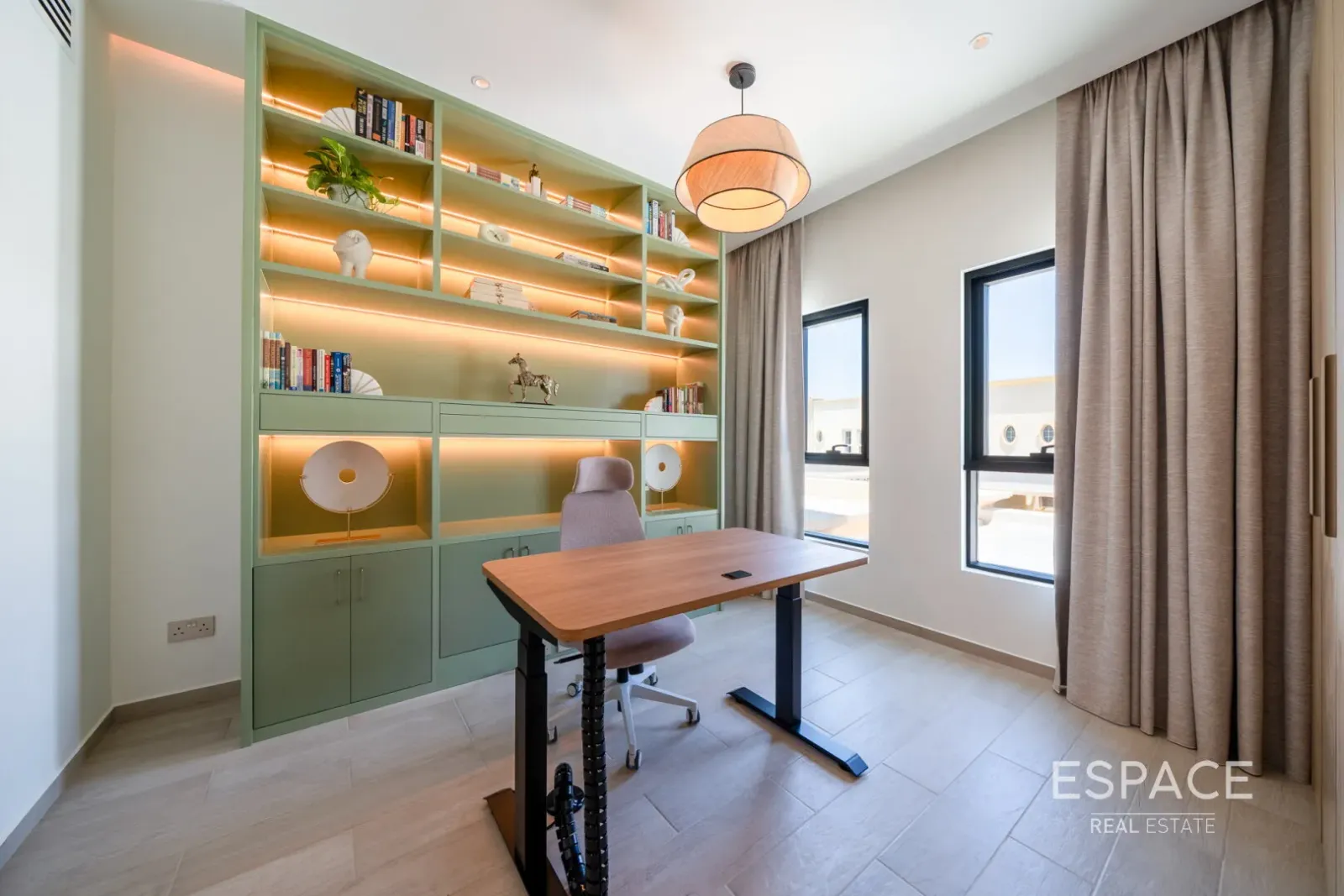 PropertiesGalleryCamera