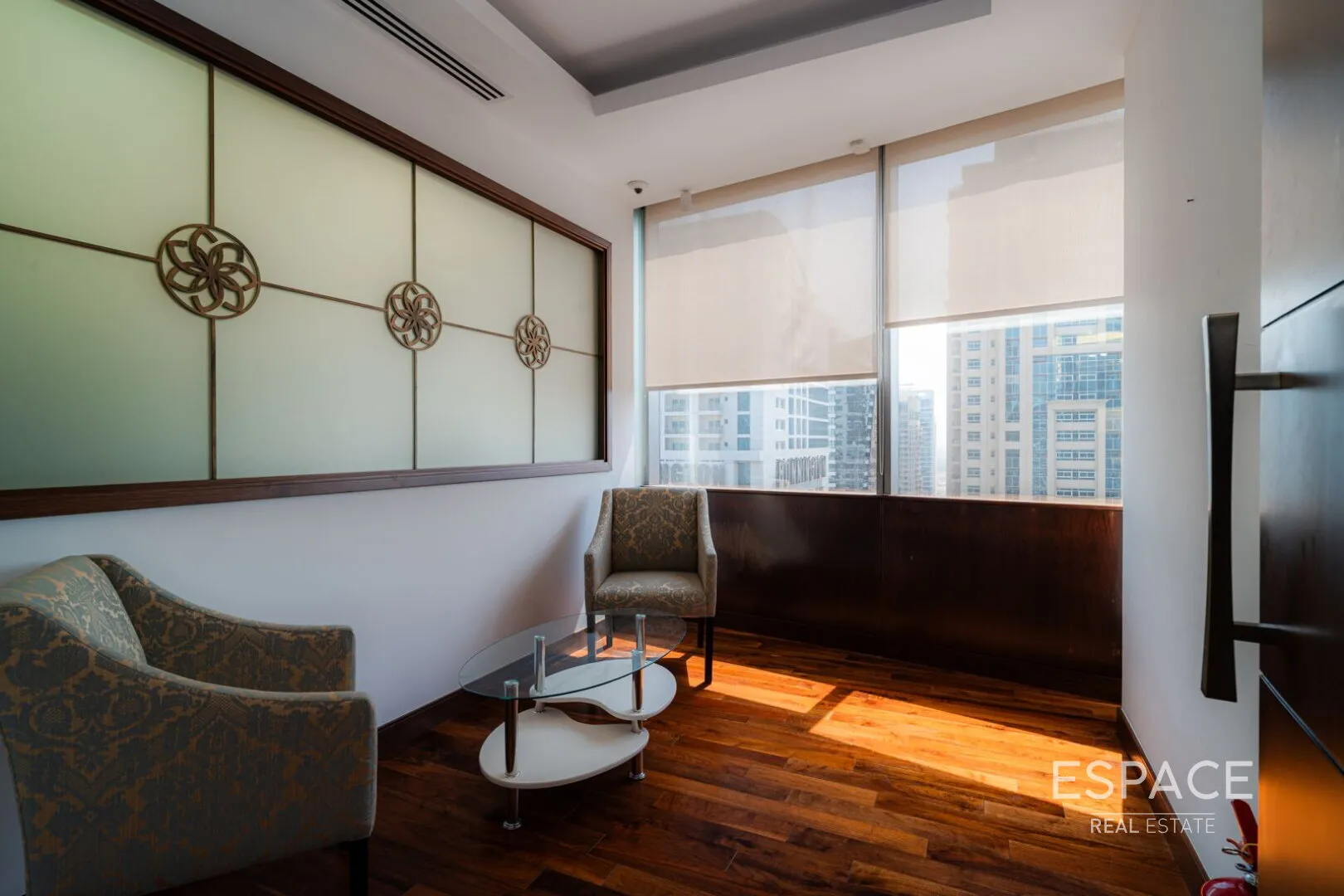 PropertiesGalleryCamera