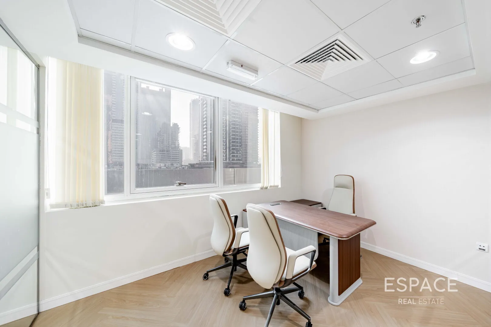 PropertiesGalleryCamera