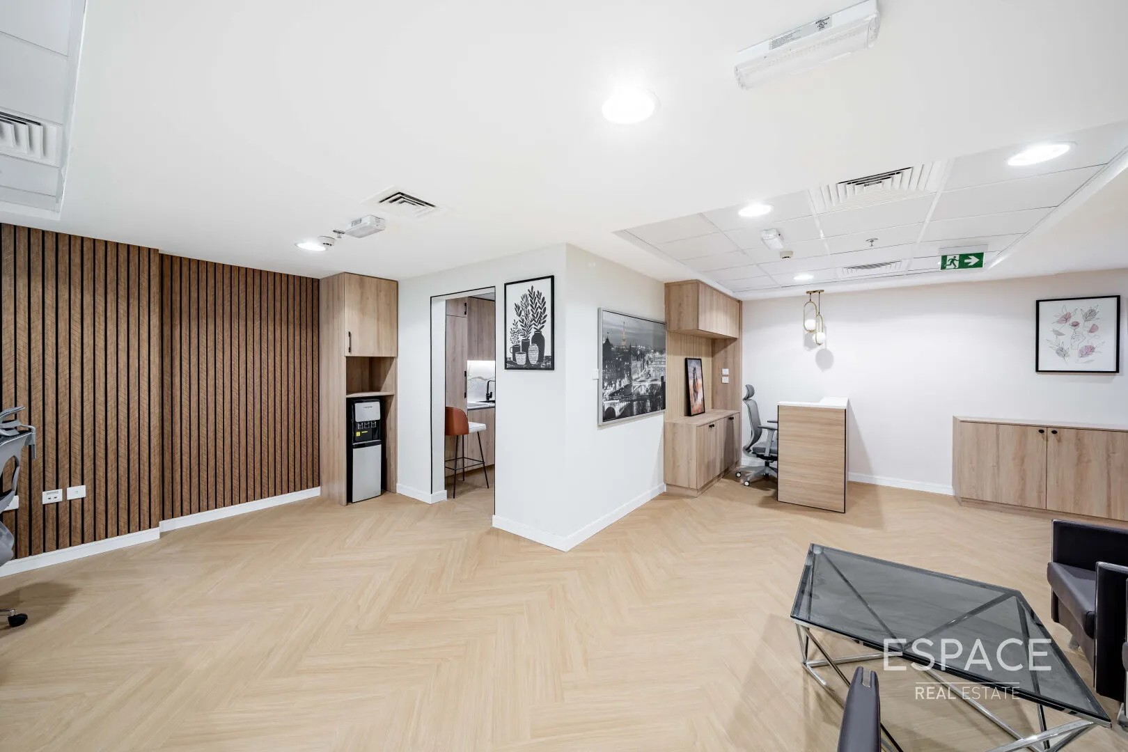 PropertiesGalleryCamera