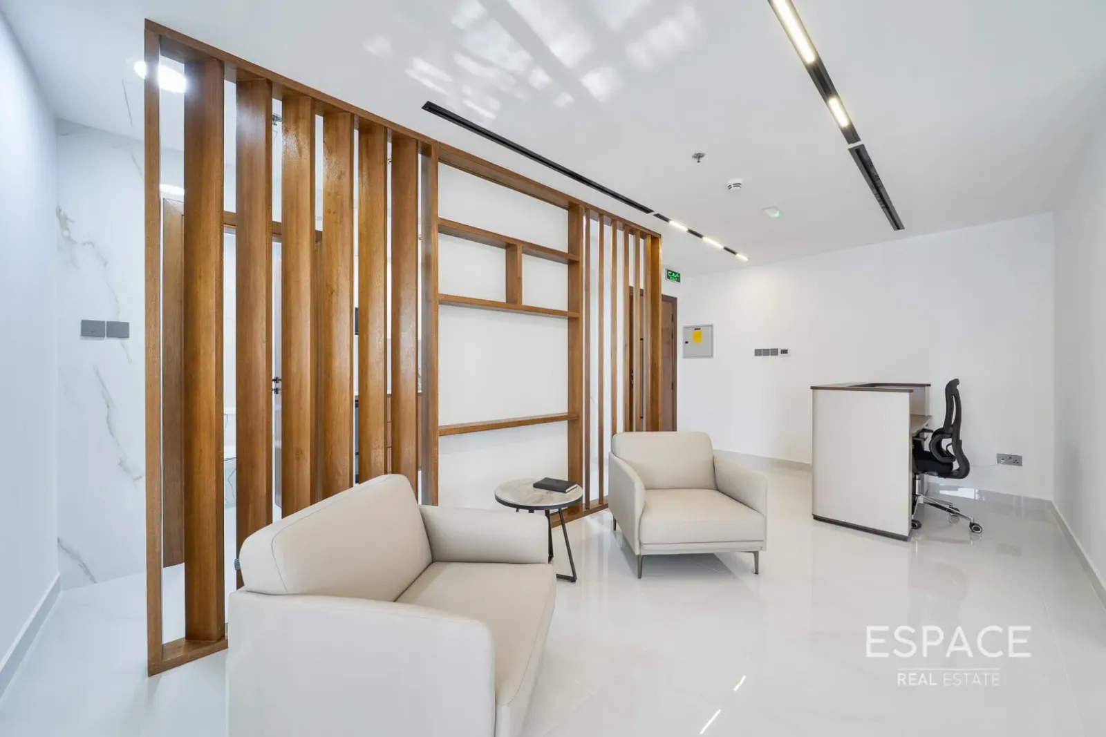 PropertiesGalleryCamera