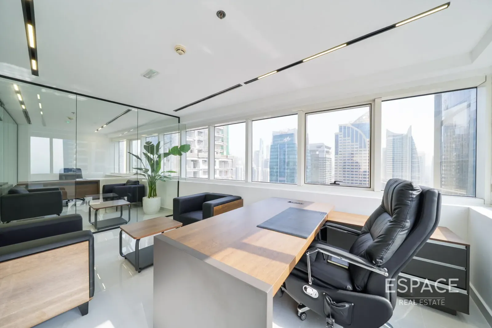 PropertiesGalleryCamera