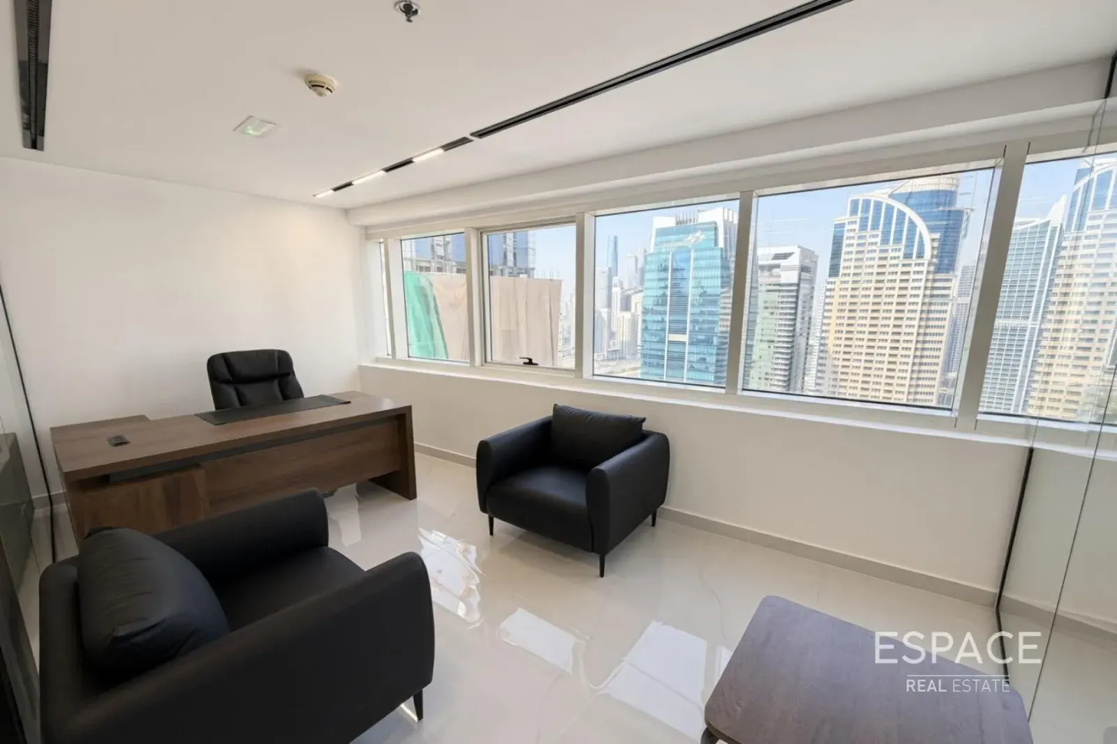 PropertiesGalleryCamera