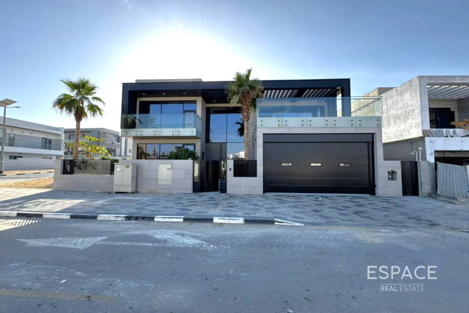 PropertiesGalleryCamera