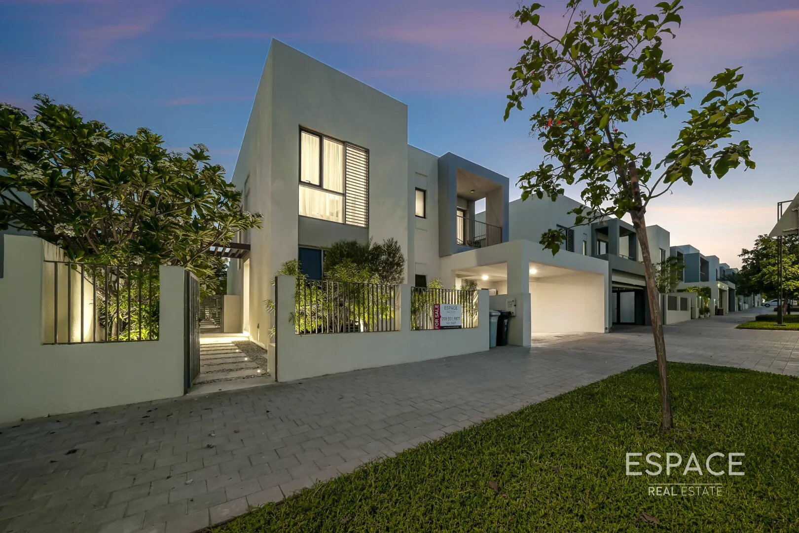 PropertiesGalleryCamera