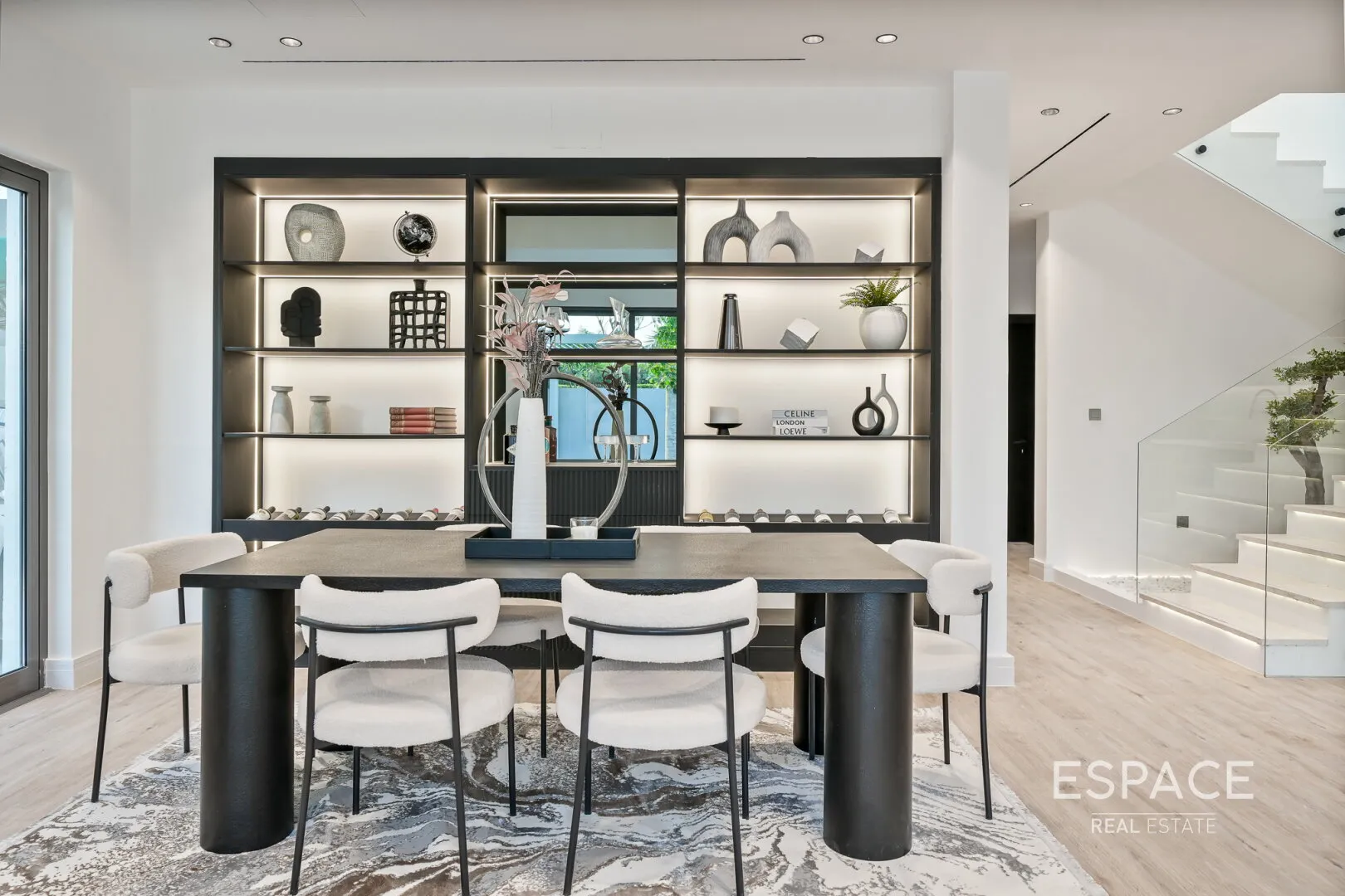 PropertiesGalleryCamera