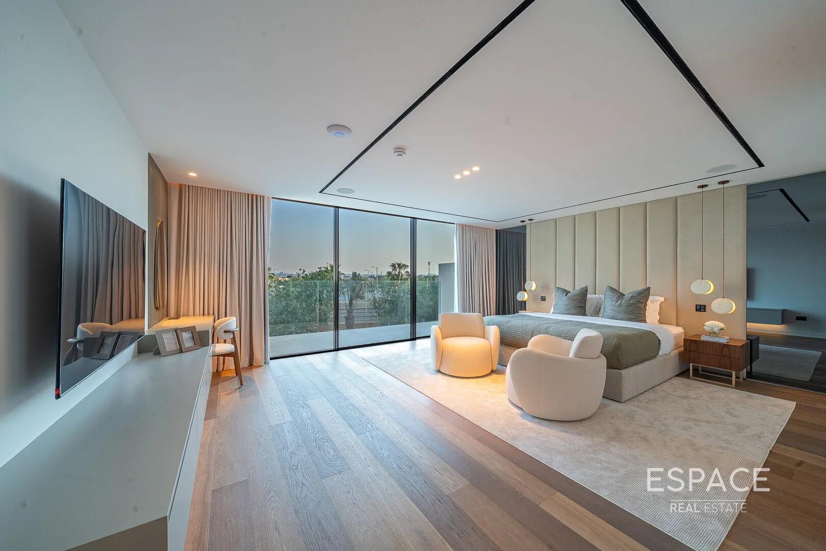 PropertiesGalleryCamera