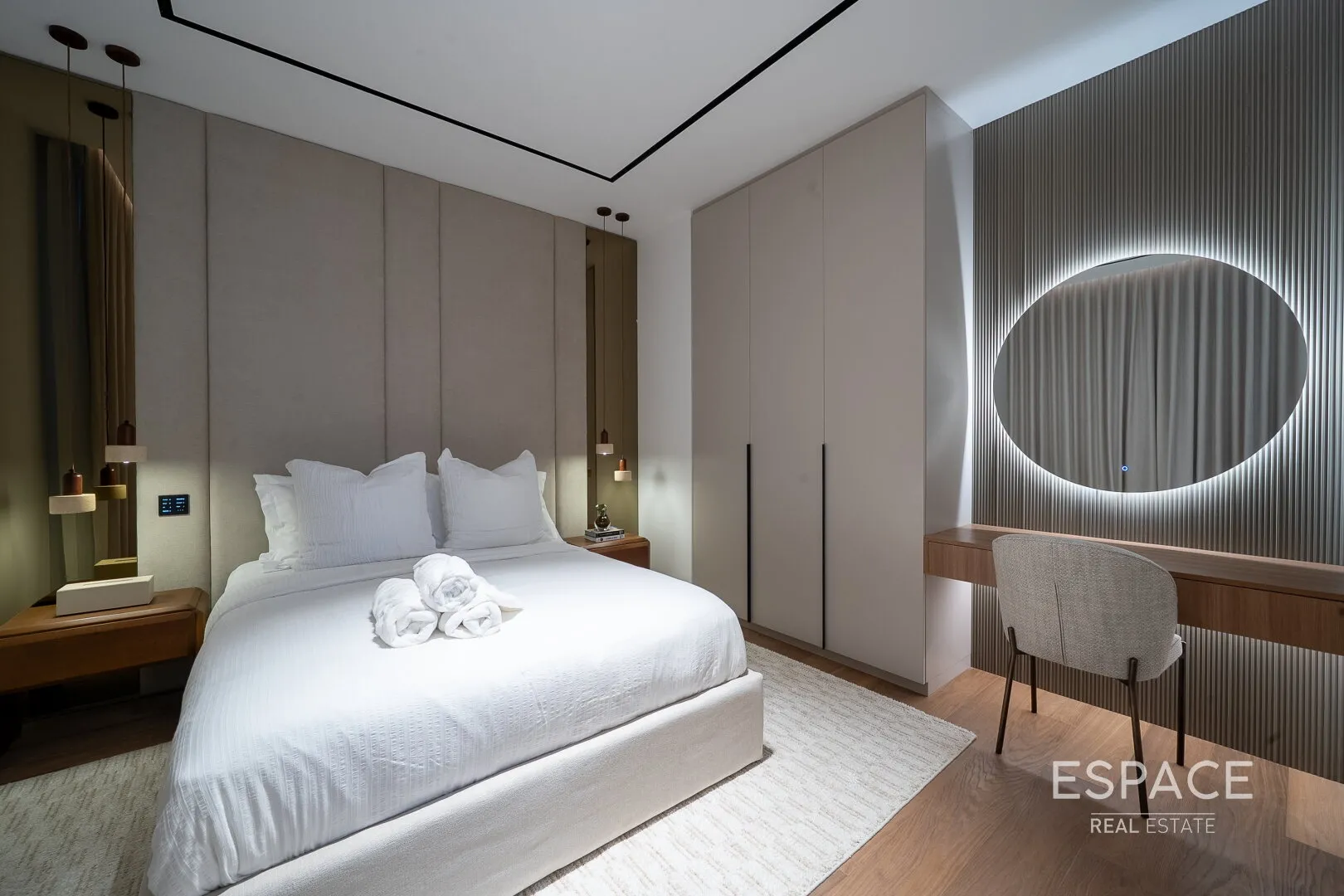 PropertiesGalleryCamera