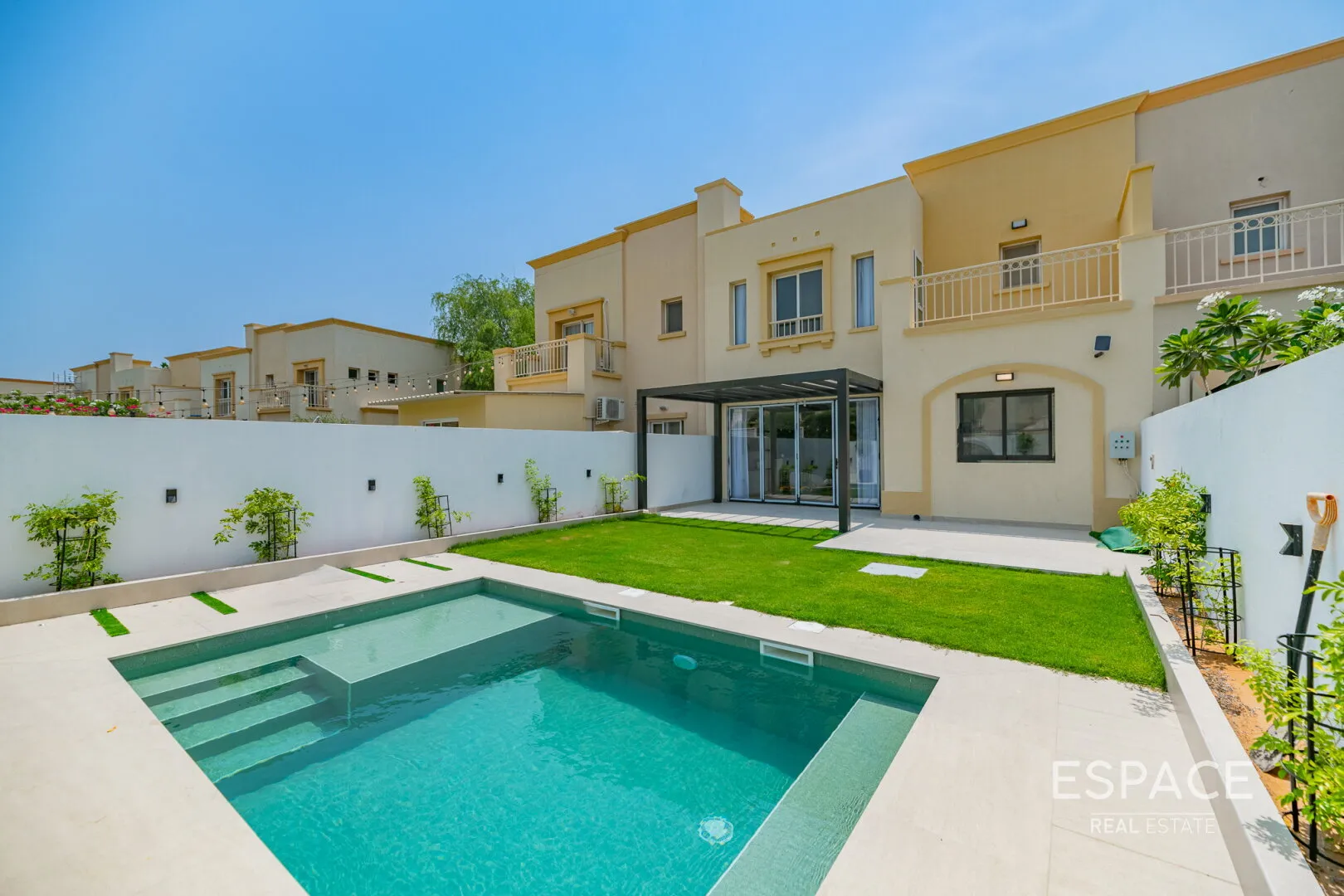 single static gallery