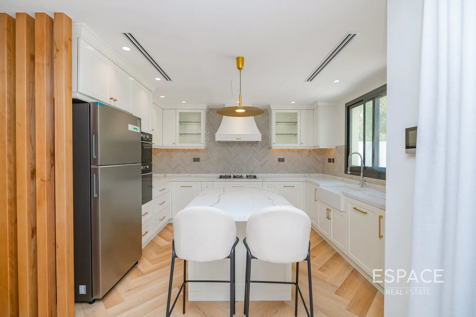 single static gallery