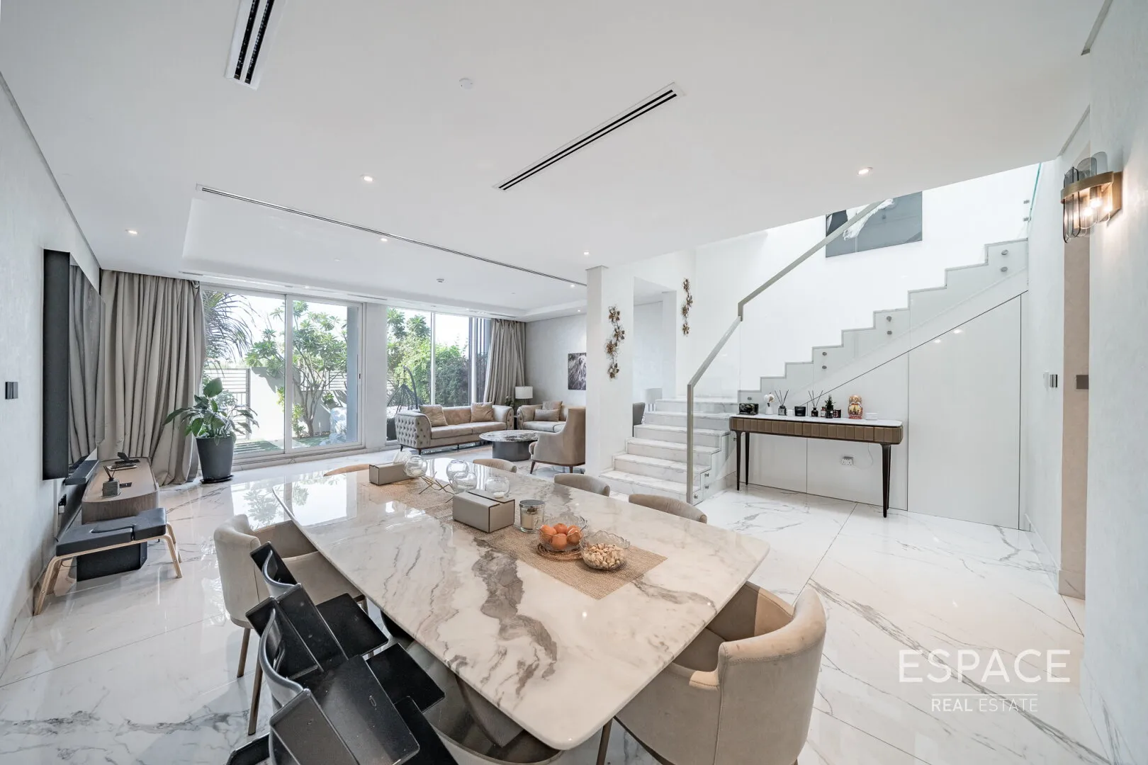 single static gallery