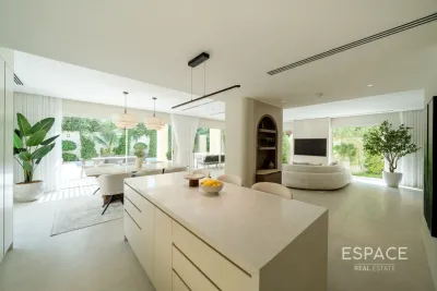 Heritage, Jumeirah Park, Dubai - Espace