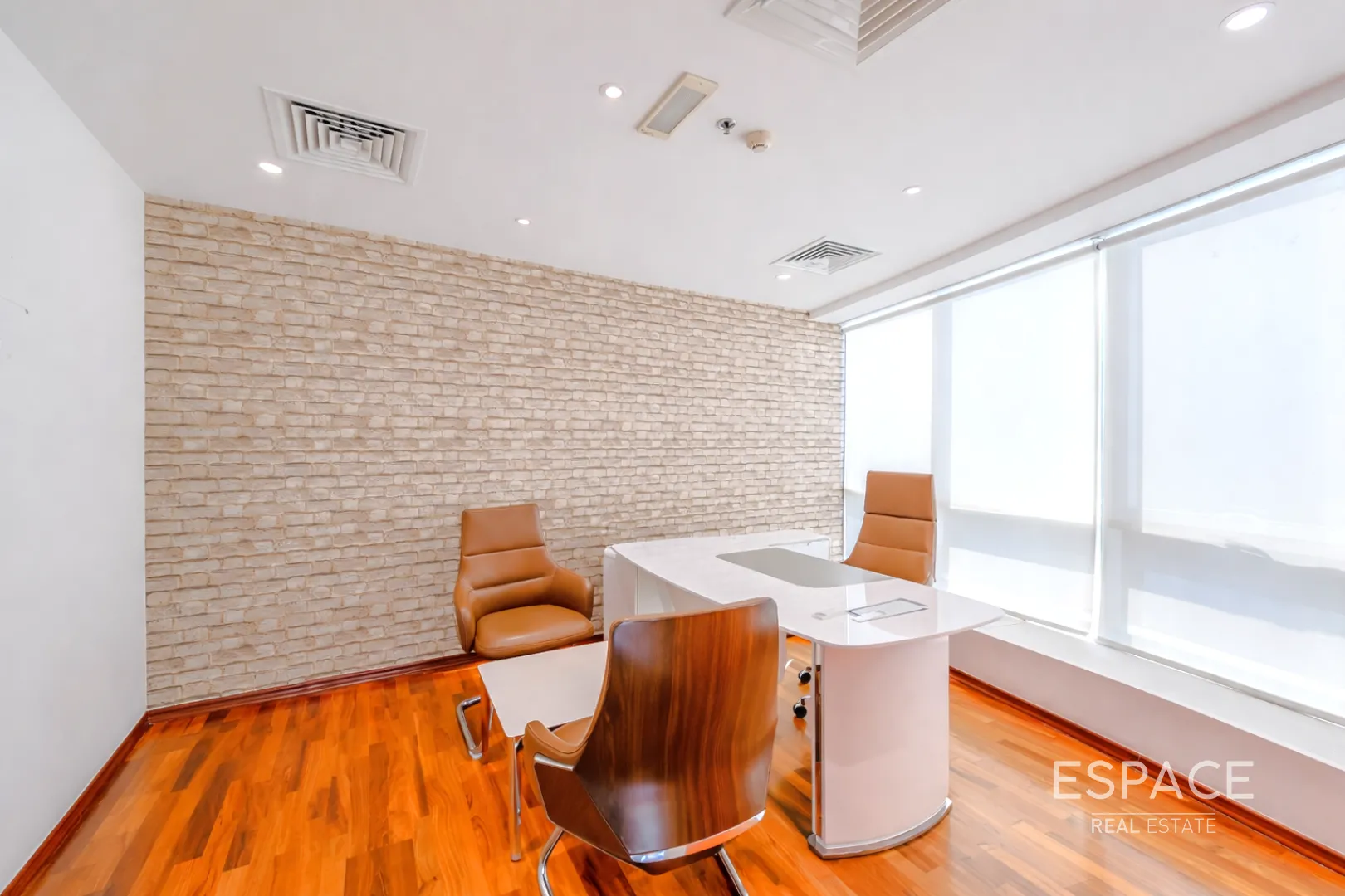 single static gallery