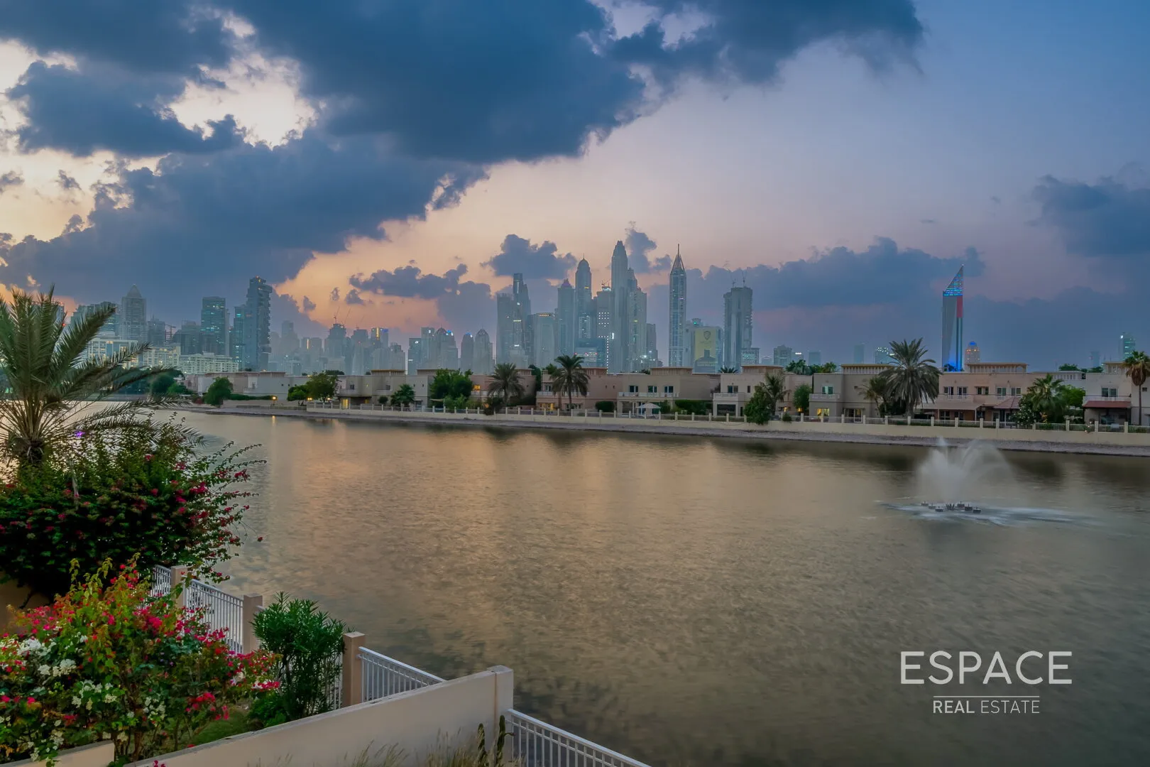 single static gallery