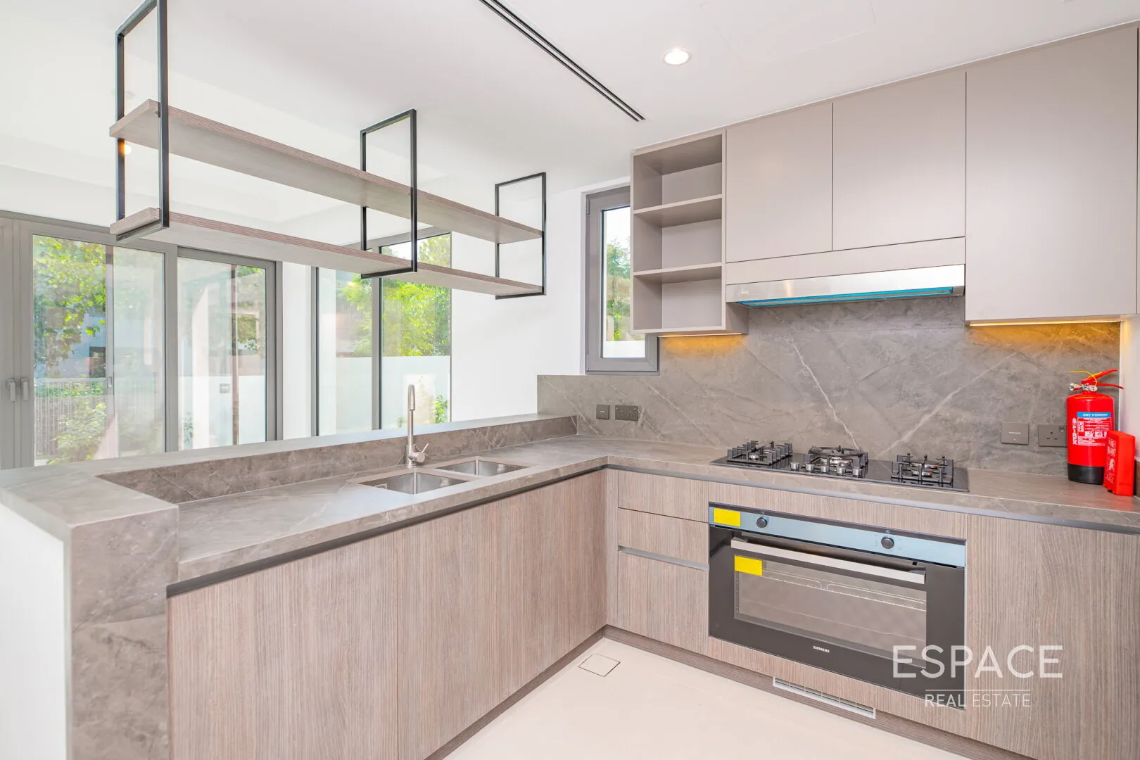 single static gallery