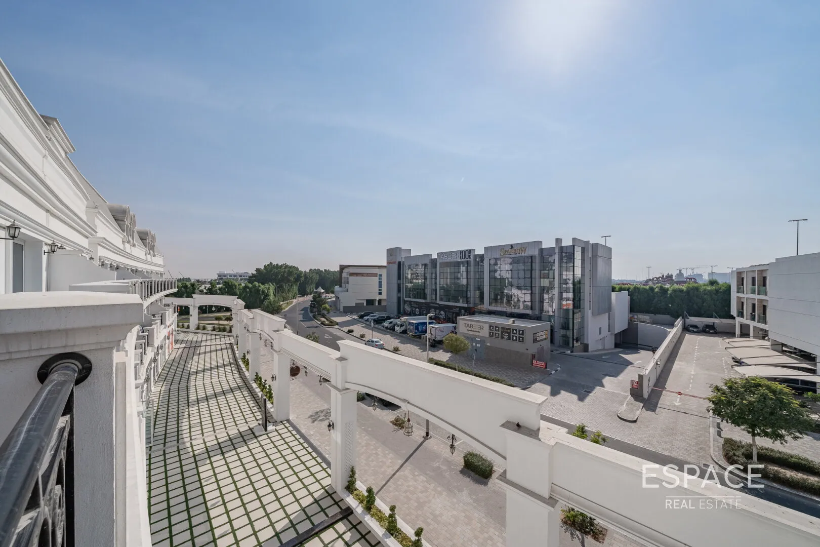 PropertiesGalleryCamera