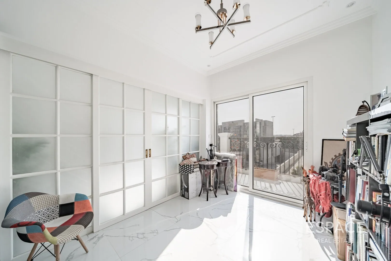 PropertiesGalleryCamera