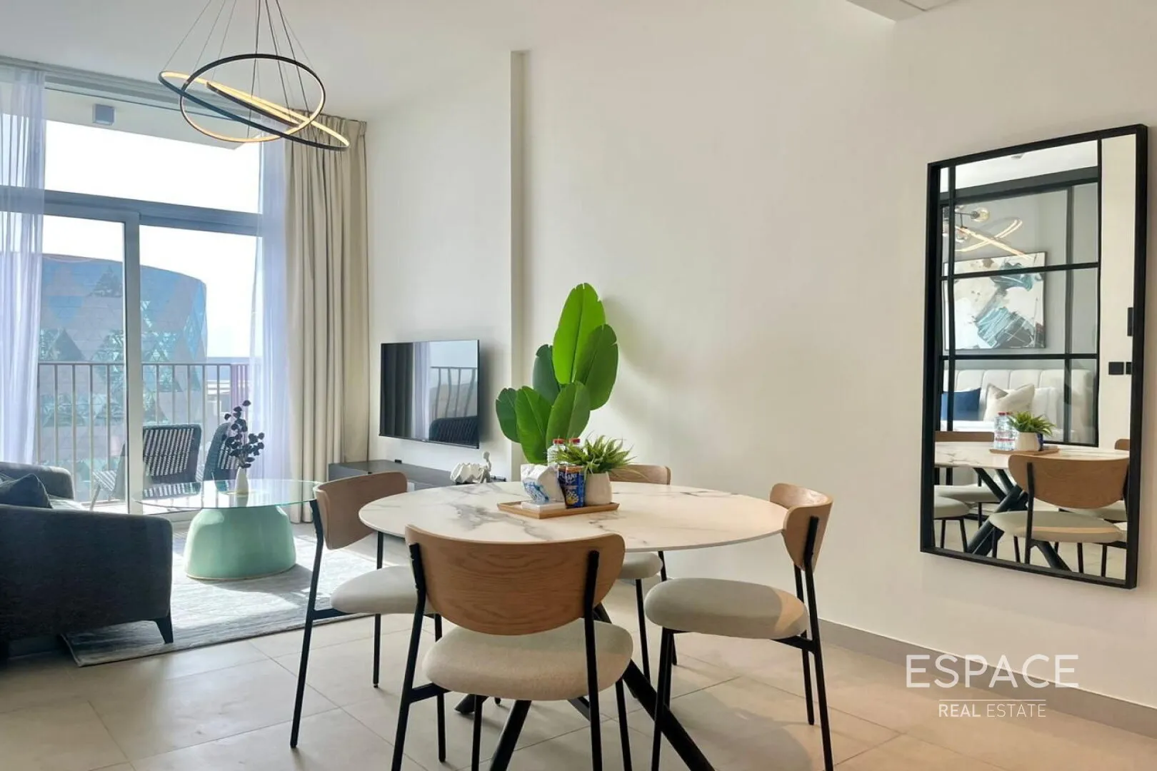 single static gallery