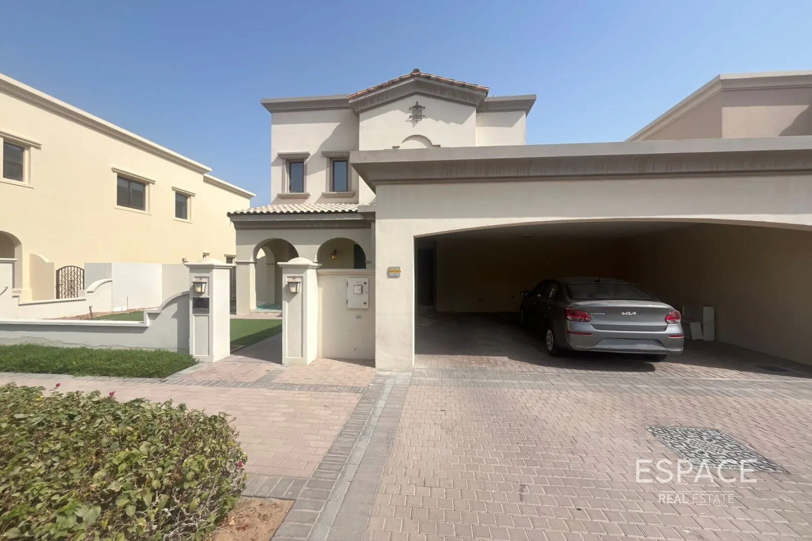 PropertiesGalleryCamera