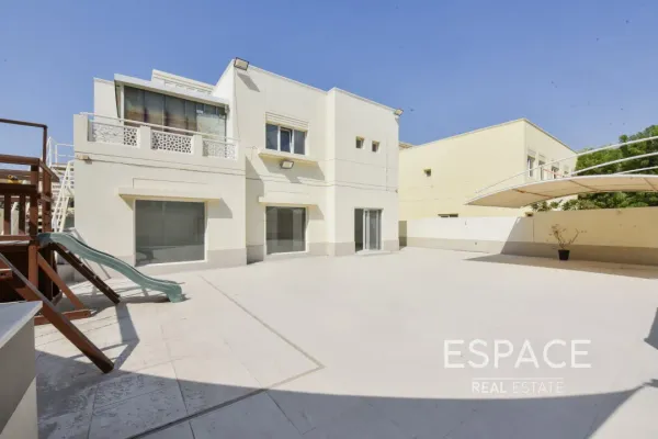 Meadows 4, Meadows, Dubai - Espace
