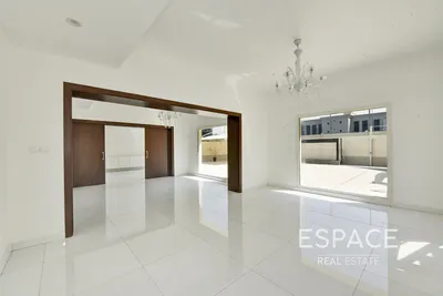 Meadows 4, Meadows, Dubai - Espace