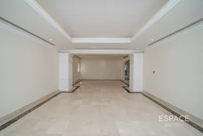 Meadows 5, Meadows, Dubai - Espace