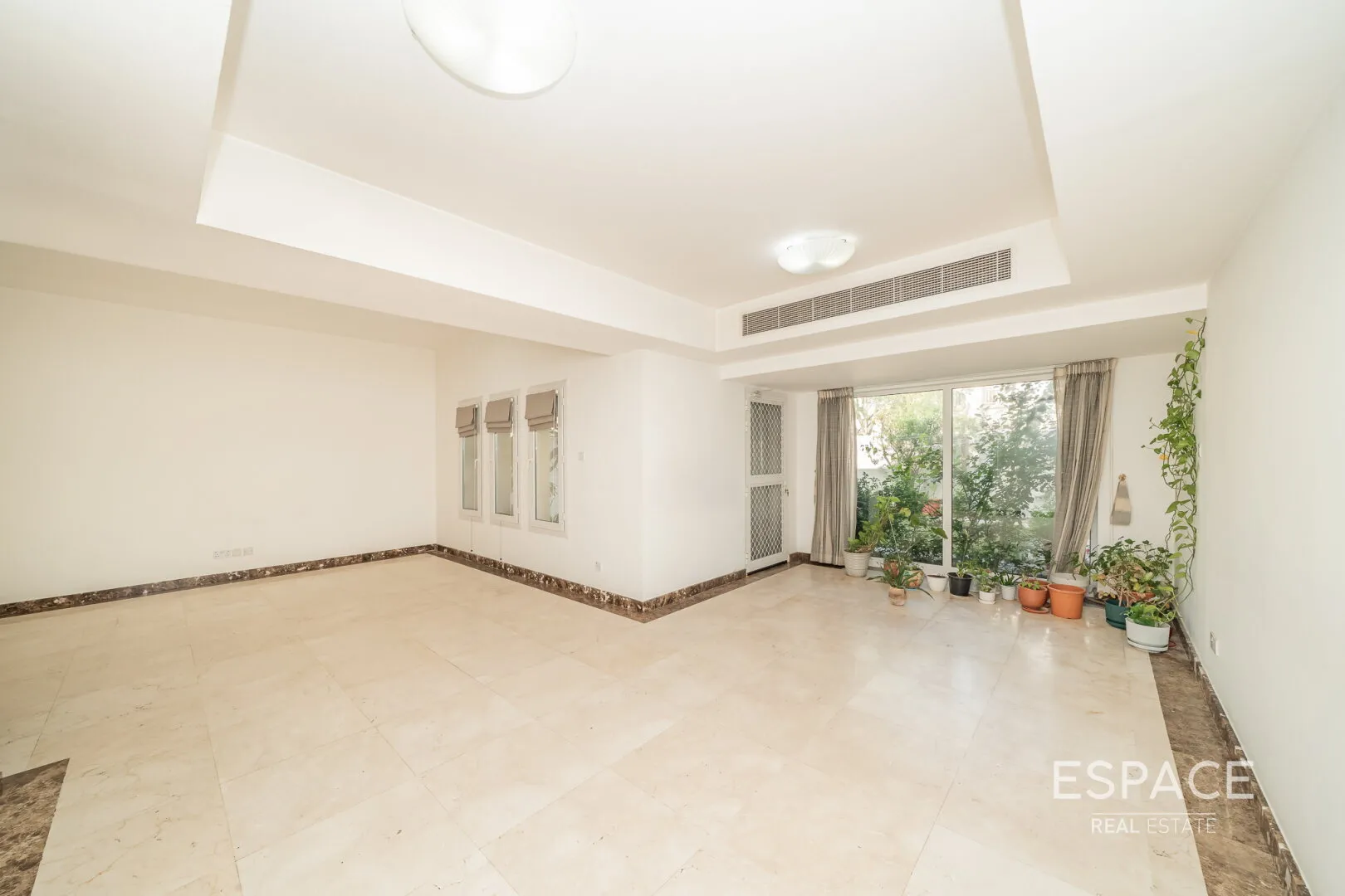 single static gallery